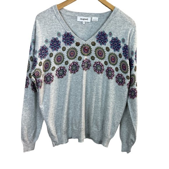 Desigual Sweater Small Gray Floral Medallion Rhinestone Long Sleeve V-Neck Women - Picture 1 of 12